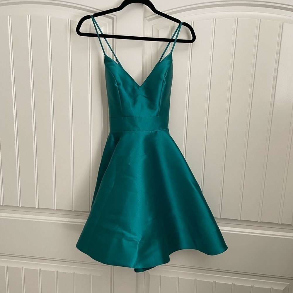 Rene the label green satin fit and flare cocktail prom formal dress size small - Picture 2 of 7